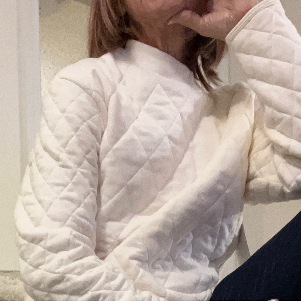 Athlete Retroplush Quilted Crewneck Sweatshirt, XS, cream, nwt